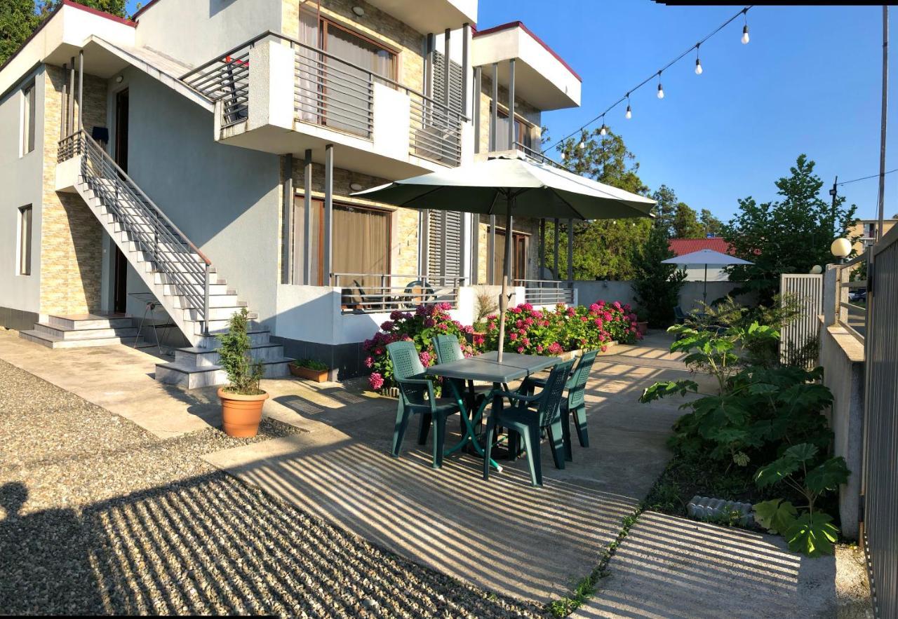 Apollo Plus Cottages Ureki Exterior photo